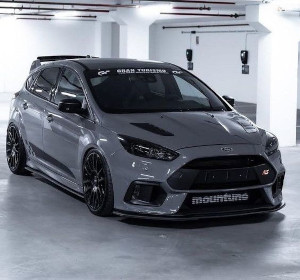 ford-focus-rs-photo